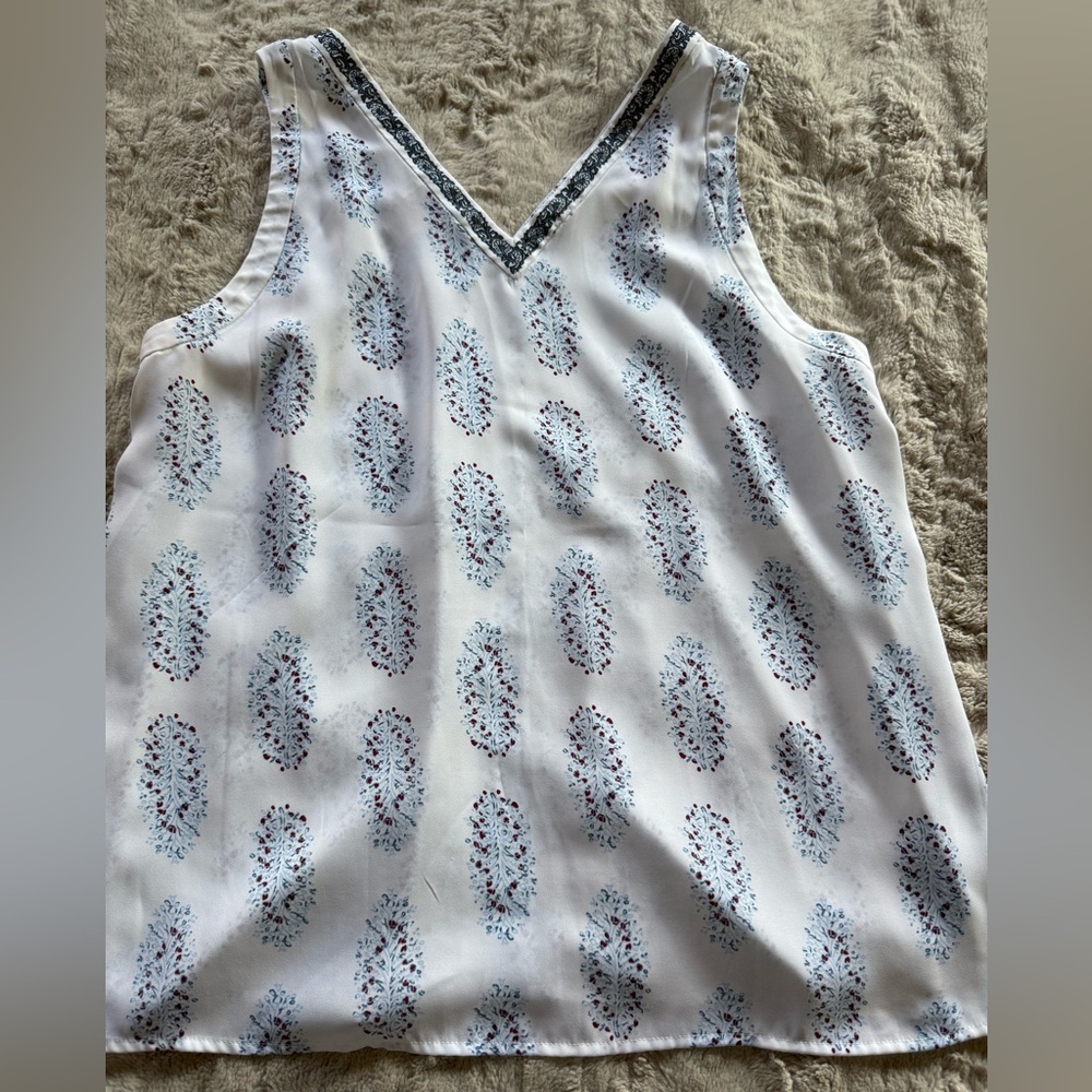 LOFT White Sleeveless Camisole Blouse